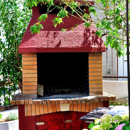 Apartments Sakal Trogir Bagian luar foto