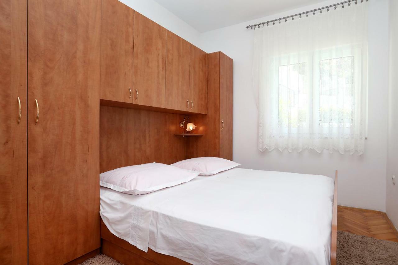 Apartments Sakal Trogir Bagian luar foto